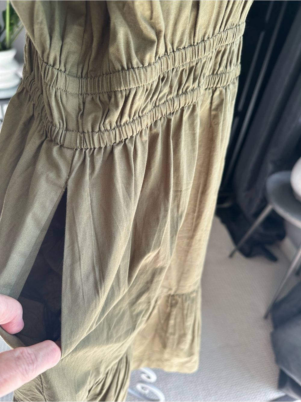 Joe's Jeans Olive Short Sleeve Gathered-Waist Midi Dress, size XL - Picture 5 of 17